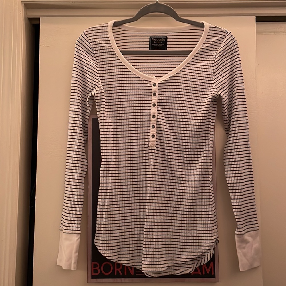 Black and white striped long sleeve scoop neck top by Abercrombie and Fitch